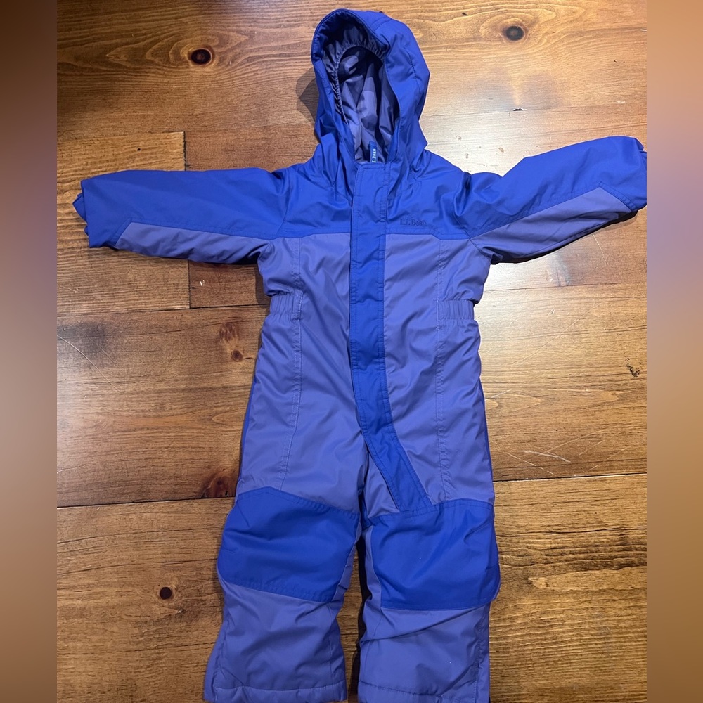 LL BEAN 2T snow suit